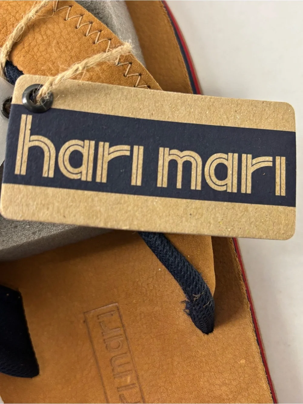 NWT Hari Mari Pier Tan Leather Memory Foam Strap Flip Flop Made In Mexico Sz 14